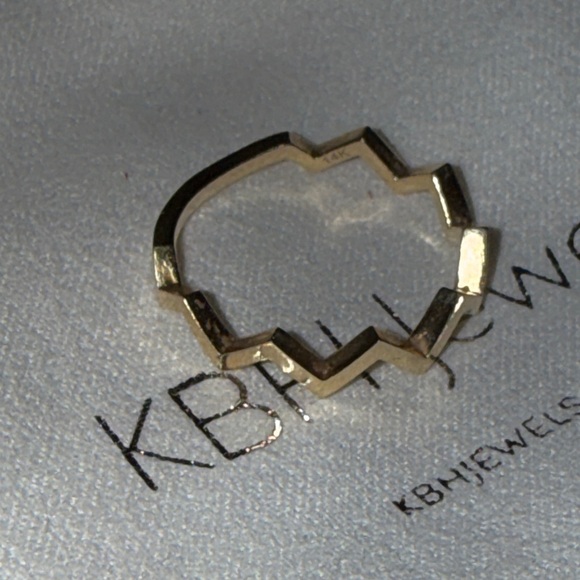 KBH Jewels Reclaimed Wonder Woman Ring - Picture 4 of 7